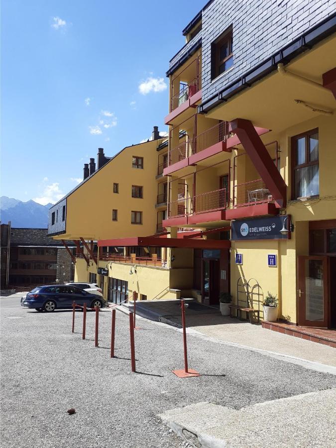 Apartamentos Snoe Edelweiss Cerler Esterno foto